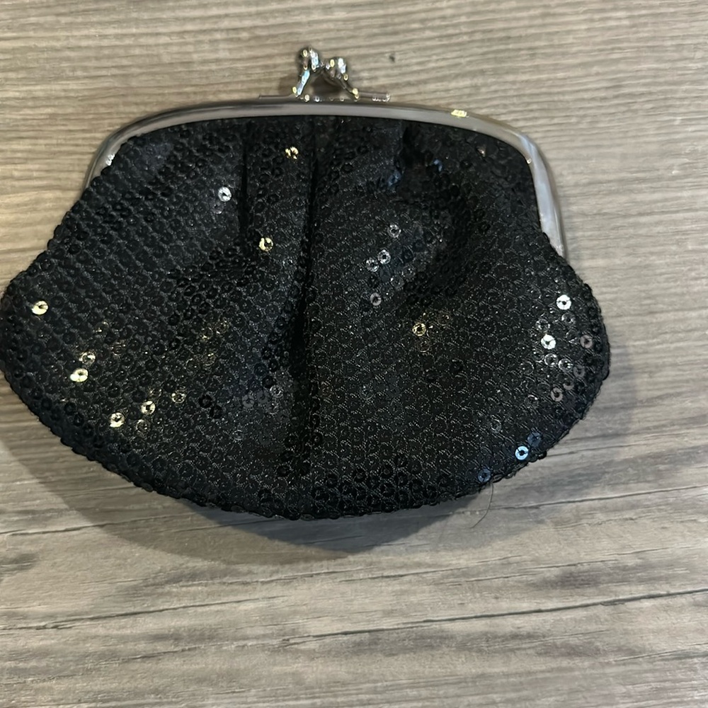 black sequin clutch great for going out